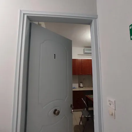 Chalkidonos Apartamento